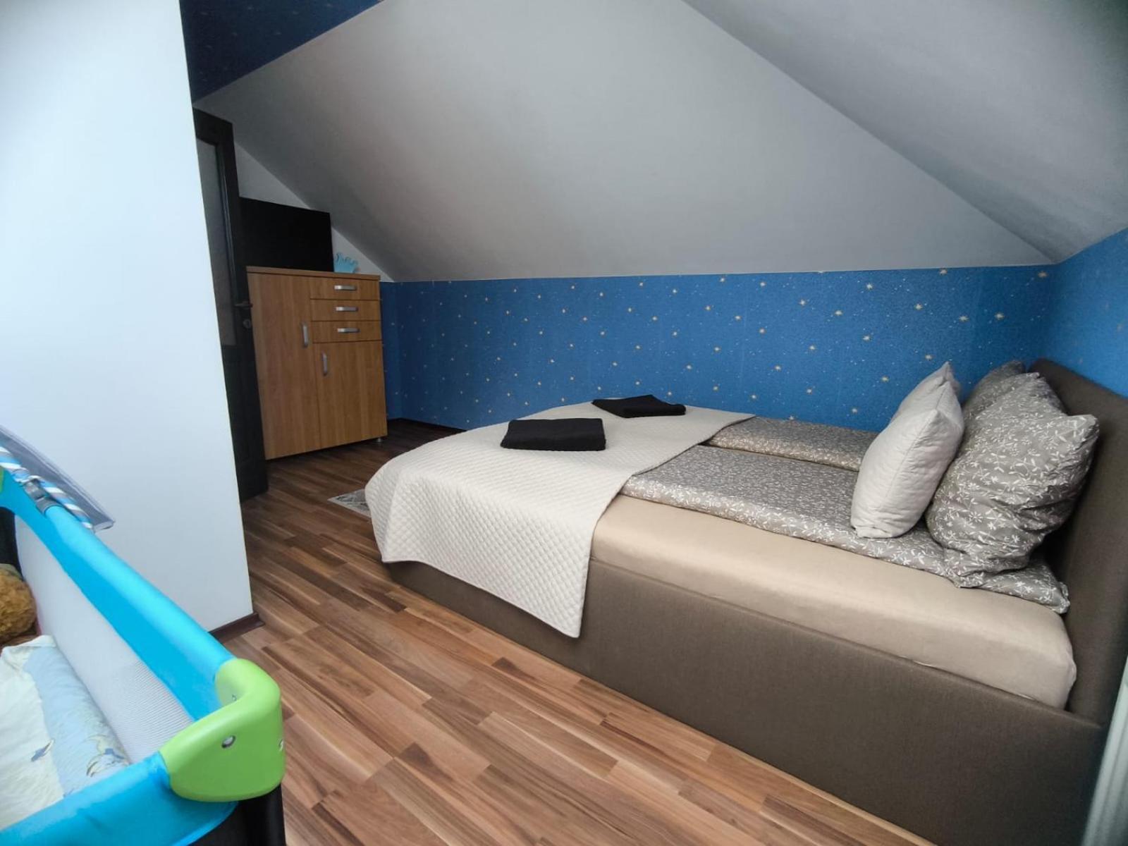 Morrison Apartments Меркуря-Чук Номер фото